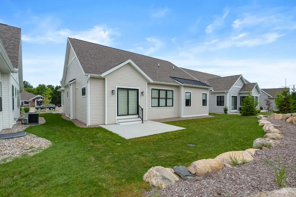 5405 Harborview Pass Oshtemo Charter Township MI 49009