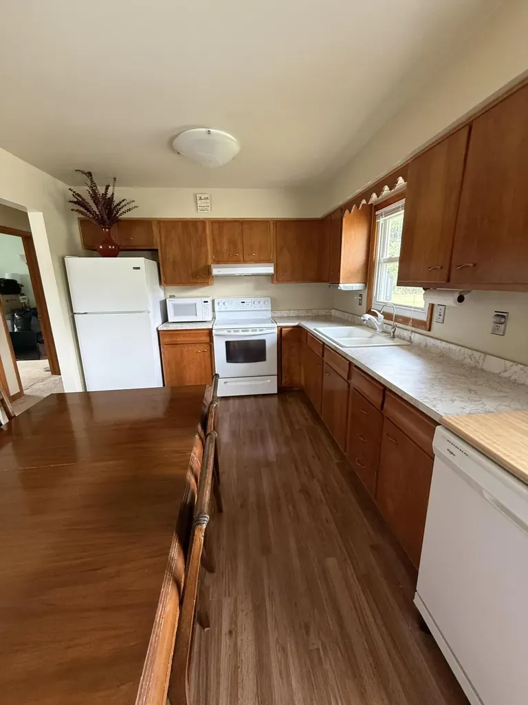 32 Ashley Court Emmett Charter Township MI 49014