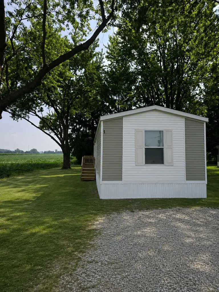 452 Elm Street Breckenridge Village MI 48615
