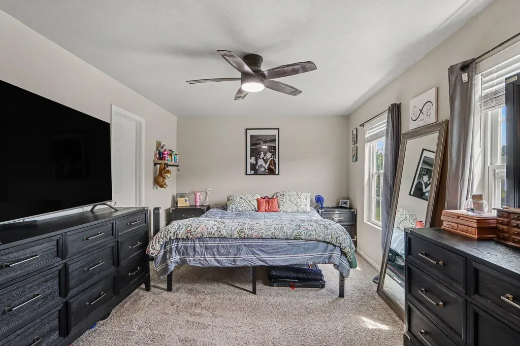 231 Station Hill Street Comstock Charter Township MI 49053