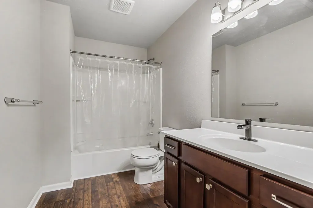 231 Station Hill Street Comstock Charter Township MI 49053