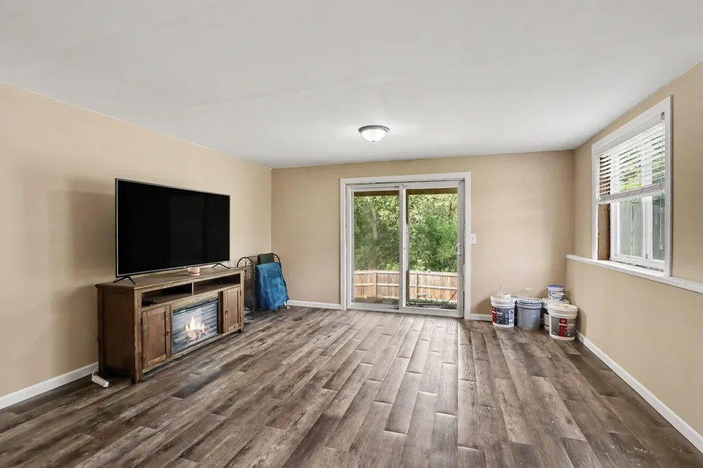 231 Station Hill Street Comstock Charter Township MI 49053