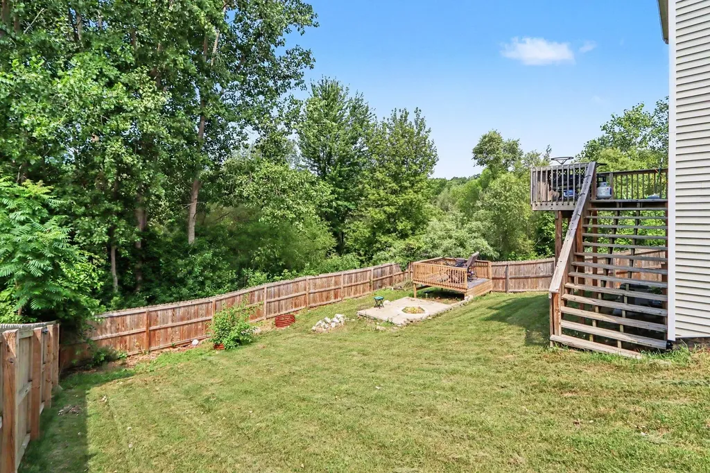 231 Station Hill Street Comstock Charter Township MI 49053