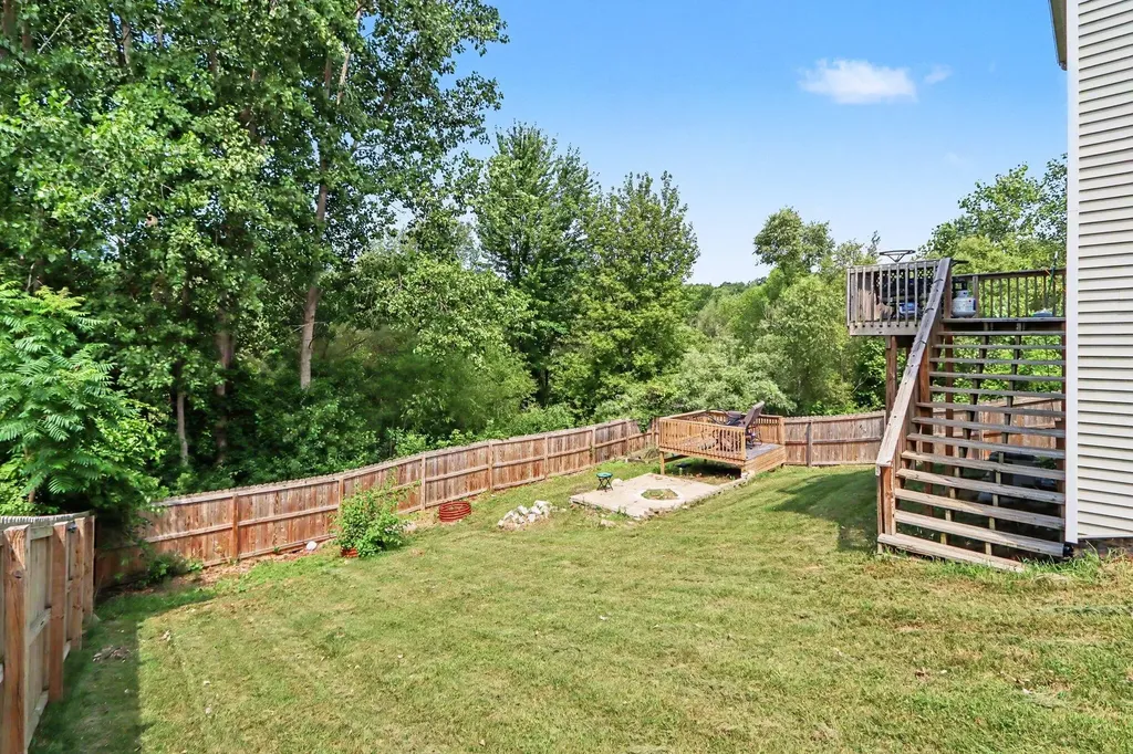 231 Station Hill Street Comstock Charter Township MI 49053