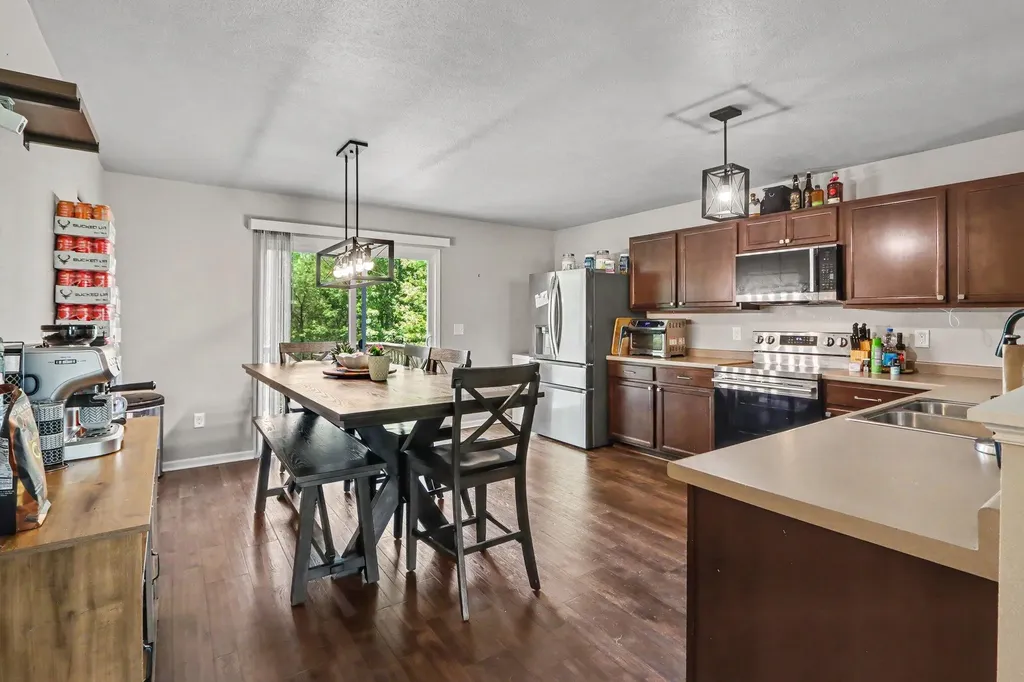 231 Station Hill Street Comstock Charter Township MI 49053