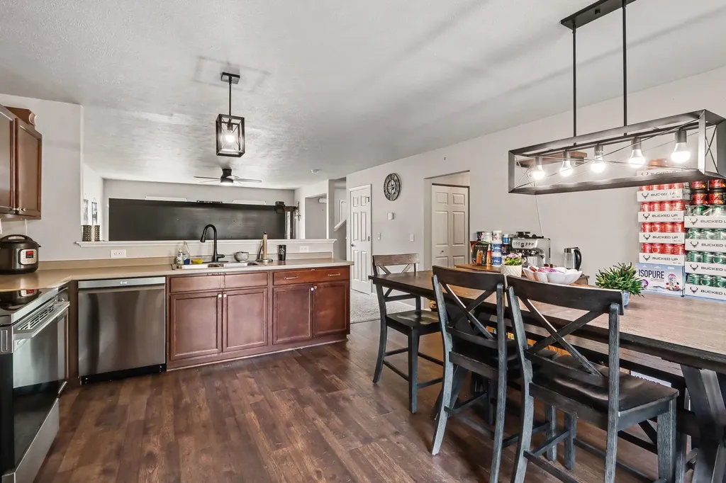 231 Station Hill Street Comstock Charter Township MI 49053