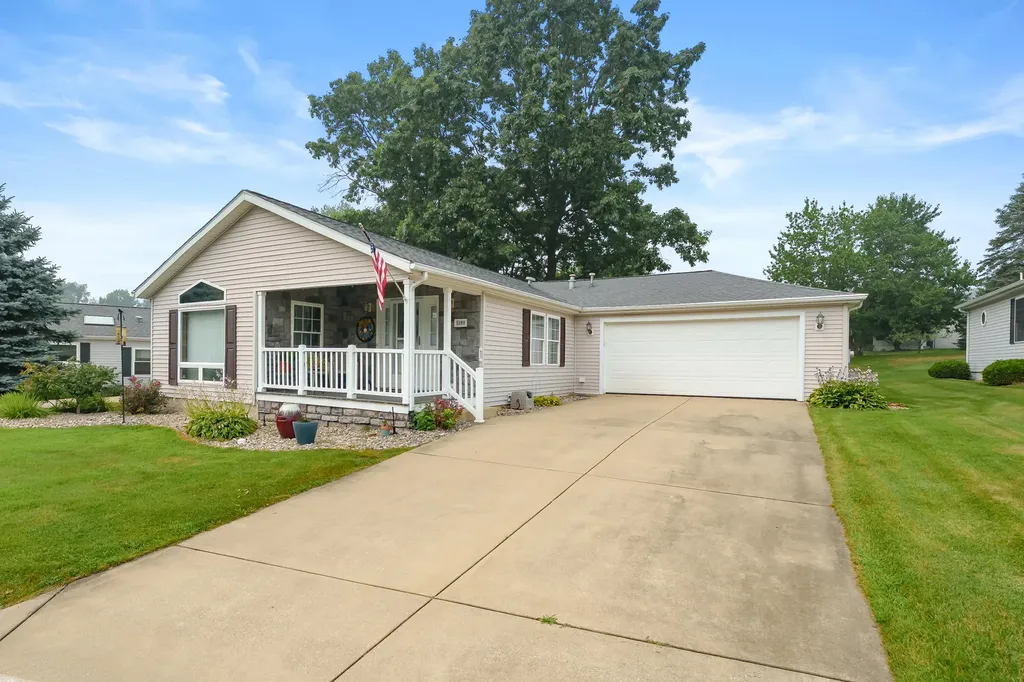5289 Pine Arbor Ridge Richland Township MI 49004