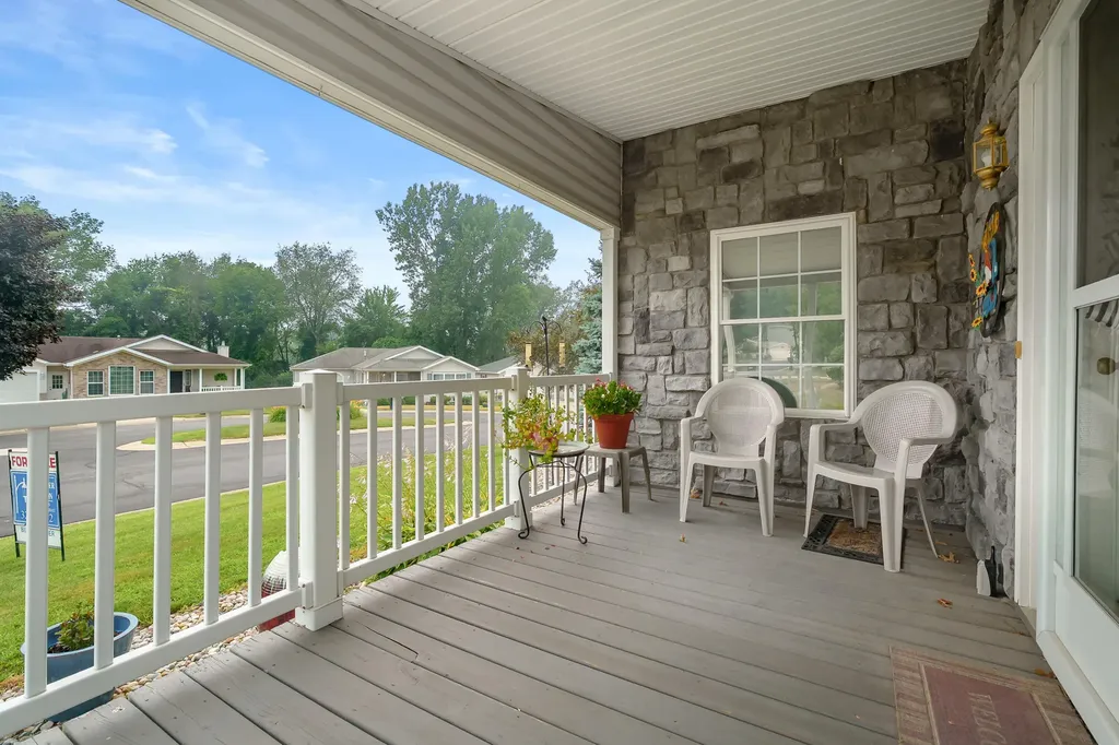 5289 Pine Arbor Ridge Richland Township MI 49004