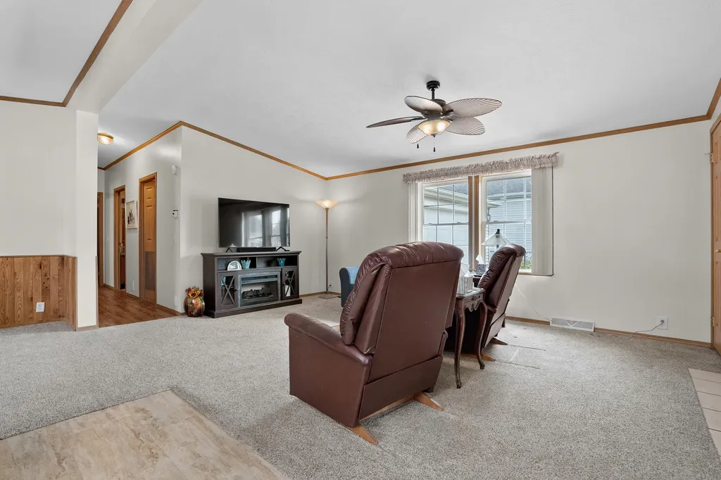 5289 Pine Arbor Ridge Richland Township MI 49004