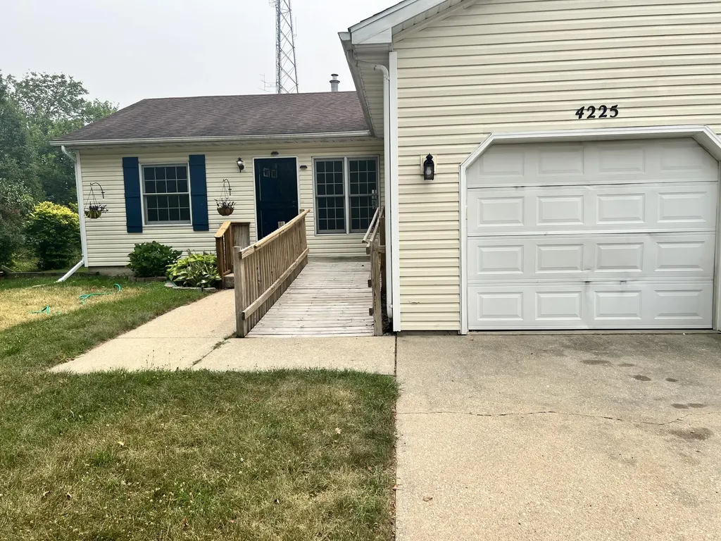 4225 Chelten Avenue Kalamazoo City MI 49006