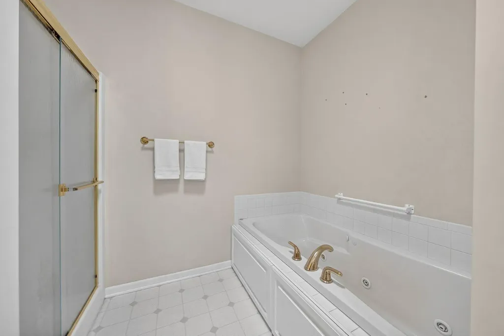 1718 Big Timber Court NE Grand Rapids City MI 49505