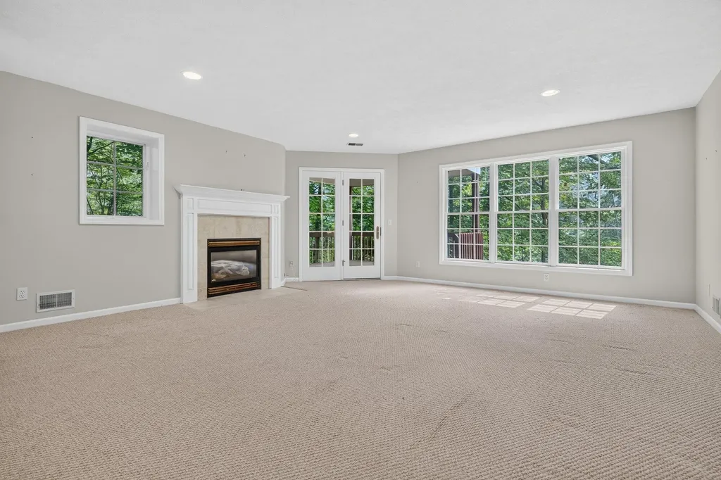 1718 Big Timber Court NE Grand Rapids City MI 49505