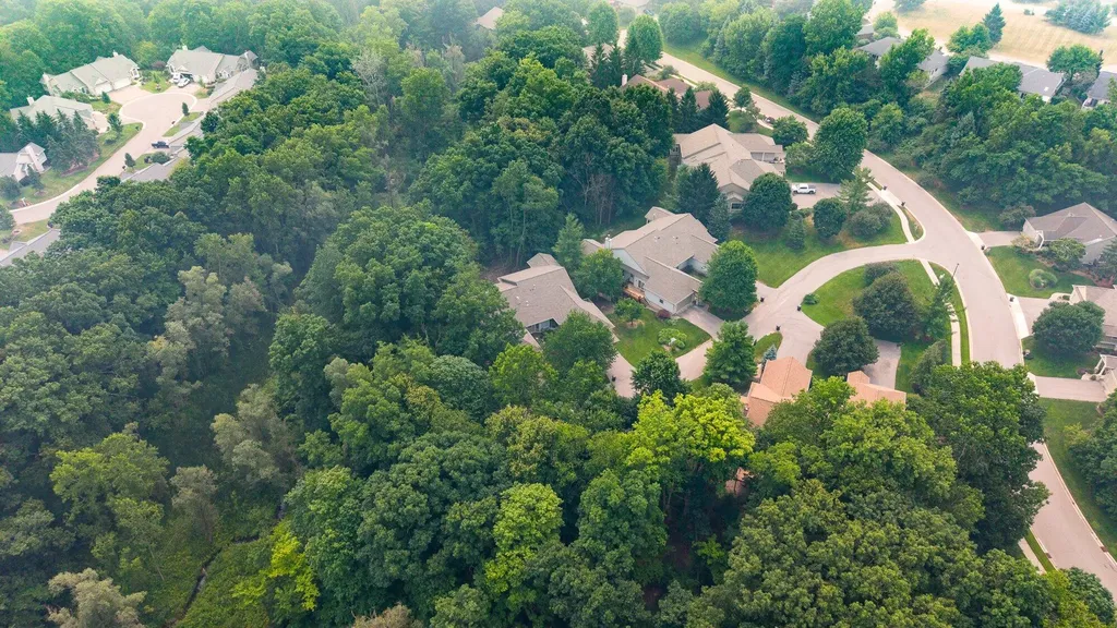 1718 Big Timber Court NE Grand Rapids City MI 49505
