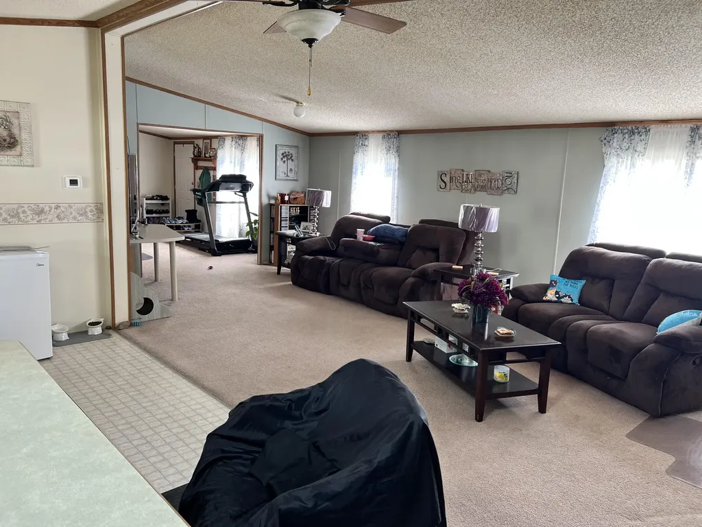 501 N Us 131 Highway #60 White Pigeon Village MI 49099