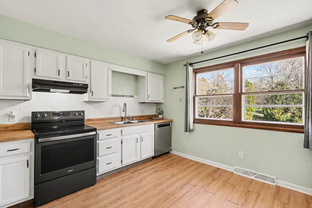 1409 Bacon Avenue Portage City MI 49002