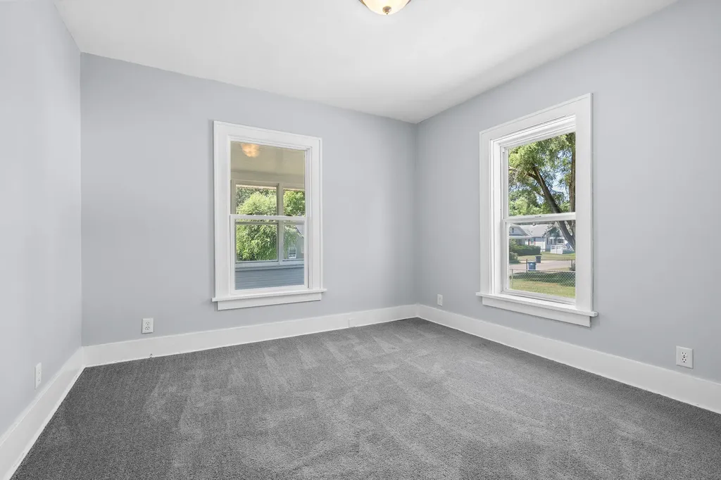 132 & 130 Gilkison Avenue Kalamazoo Charter Township MI 49006