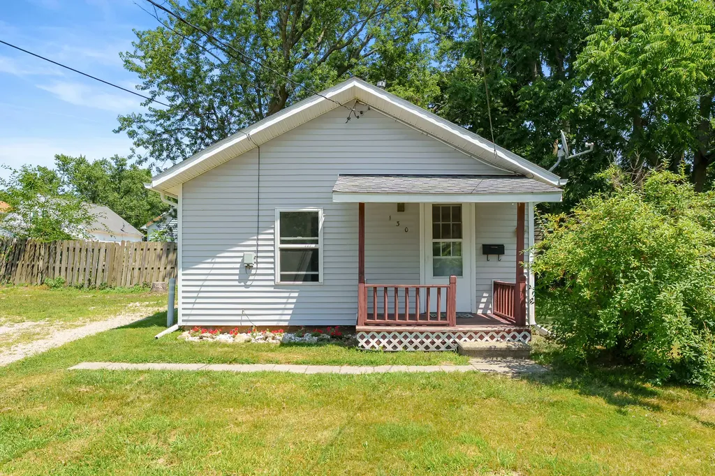 132 & 130 Gilkison Avenue Kalamazoo Charter Township MI 49006
