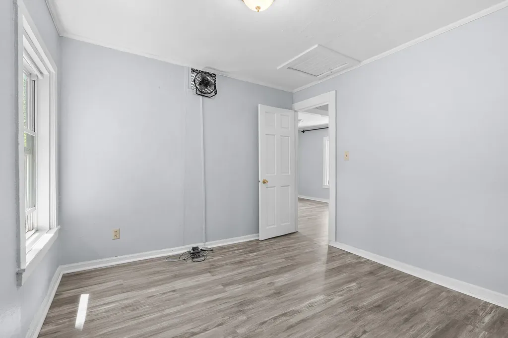 132 & 130 Gilkison Avenue Kalamazoo Charter Township MI 49006