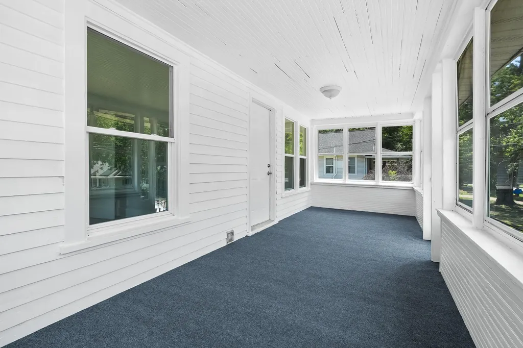 132 & 130 Gilkison Avenue Kalamazoo Charter Township MI 49006