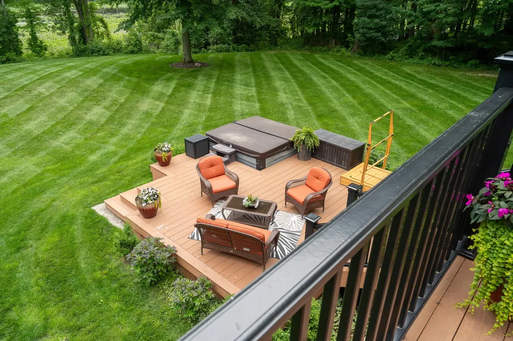 554 Bailey Lake Drive NE Vergennes Township MI 49331