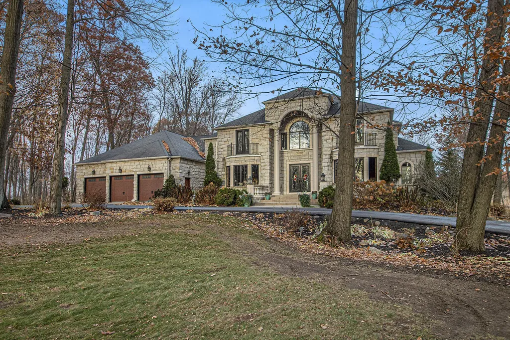 554 Bailey Lake Drive NE Vergennes Township MI 49331