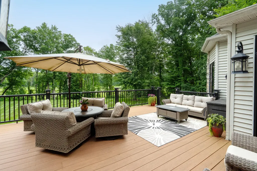 554 Bailey Lake Drive NE Vergennes Township MI 49331