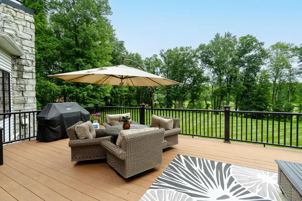 554 Bailey Lake Drive NE Vergennes Township MI 49331