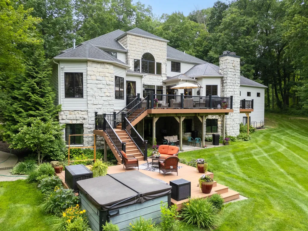 554 Bailey Lake Drive NE Vergennes Township MI 49331