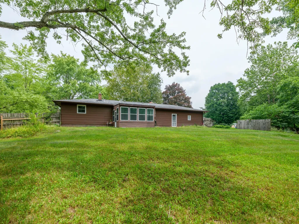 22977 Grandeur Avenue Mattawan Village MI 49071