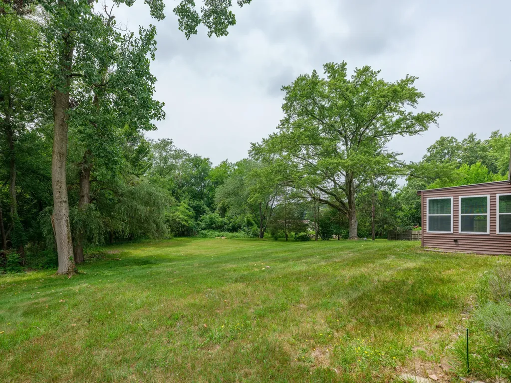 22977 Grandeur Avenue Mattawan Village MI 49071