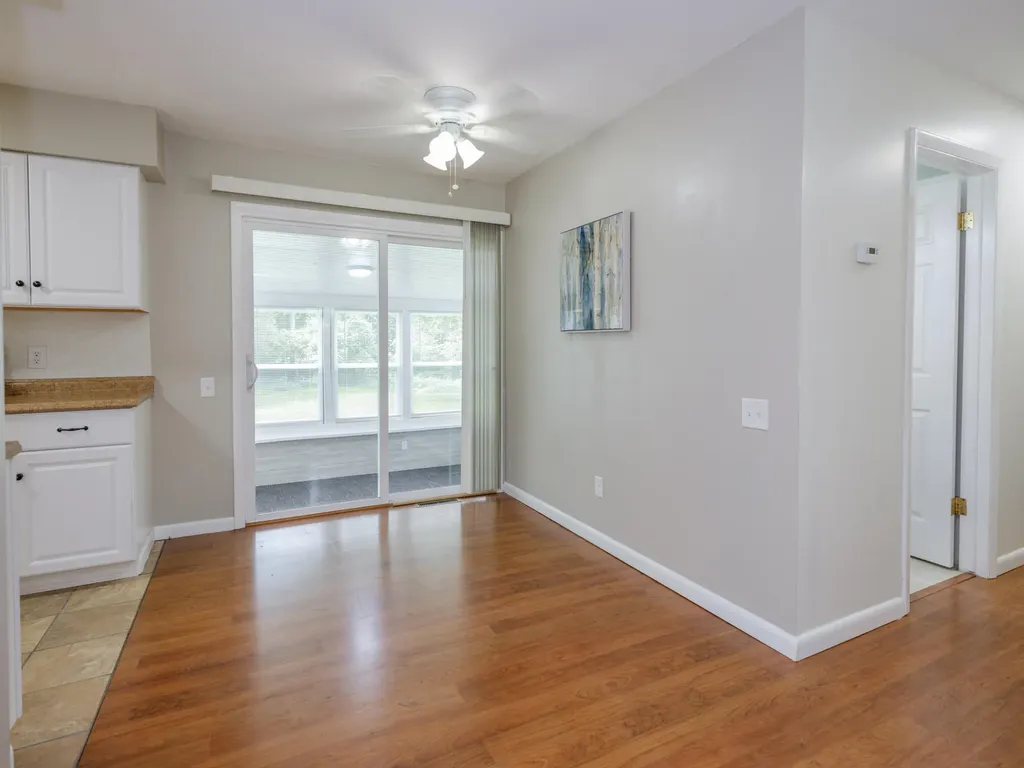 22977 Grandeur Avenue Mattawan Village MI 49071