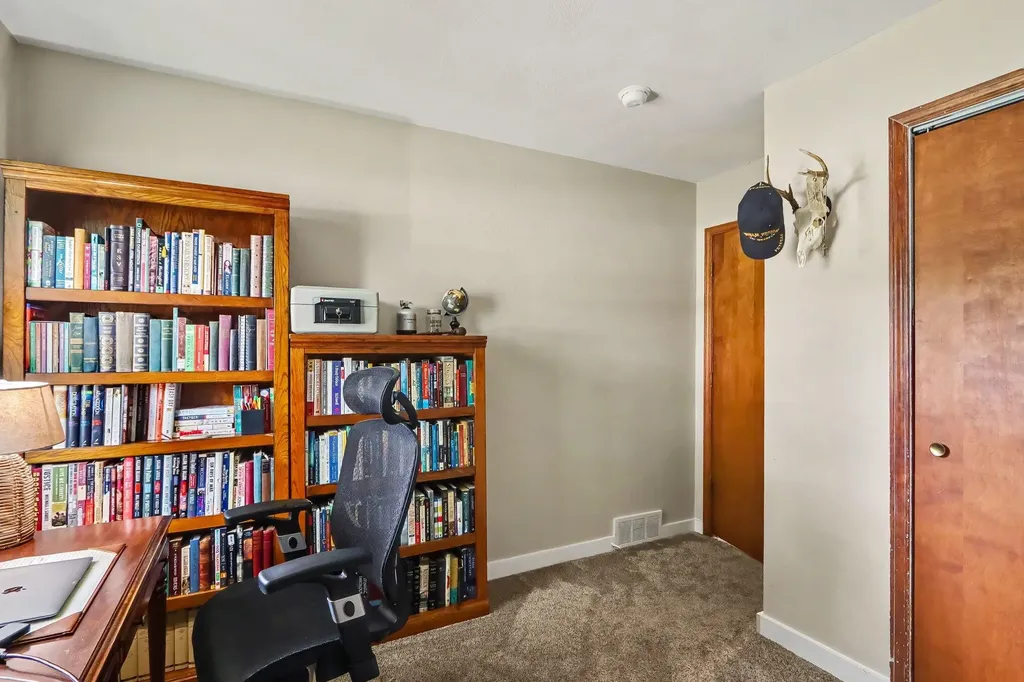 56848 Bow Drive Lockport Township MI 49093