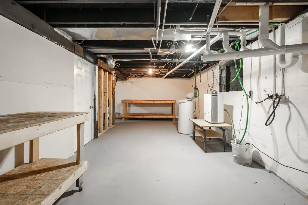 3908 Jennings Drive Comstock Charter Township MI 49048