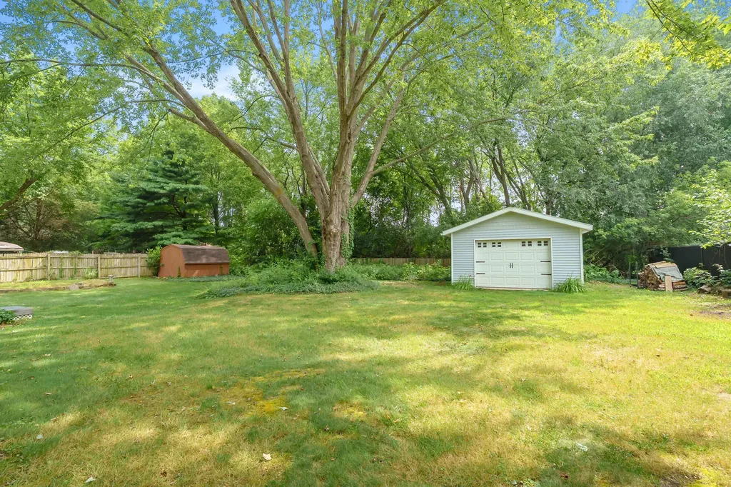 3908 Jennings Drive Comstock Charter Township MI 49048