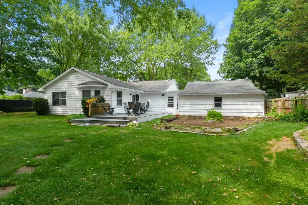 3908 Jennings Drive Comstock Charter Township MI 49048