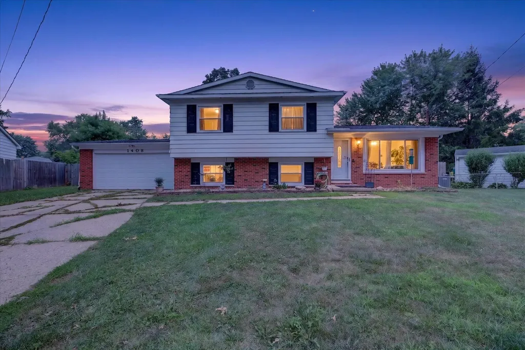 1408 Regina Avenue Portage City MI 49024