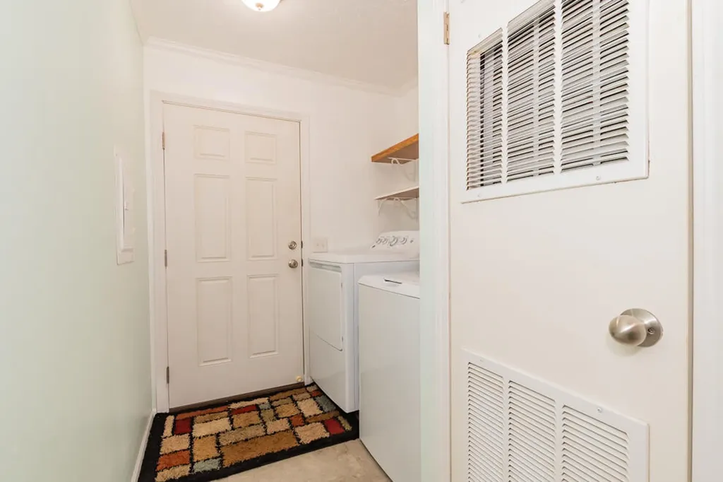 1403 Miss Ellie Drive Oshtemo Charter Township MI 49009