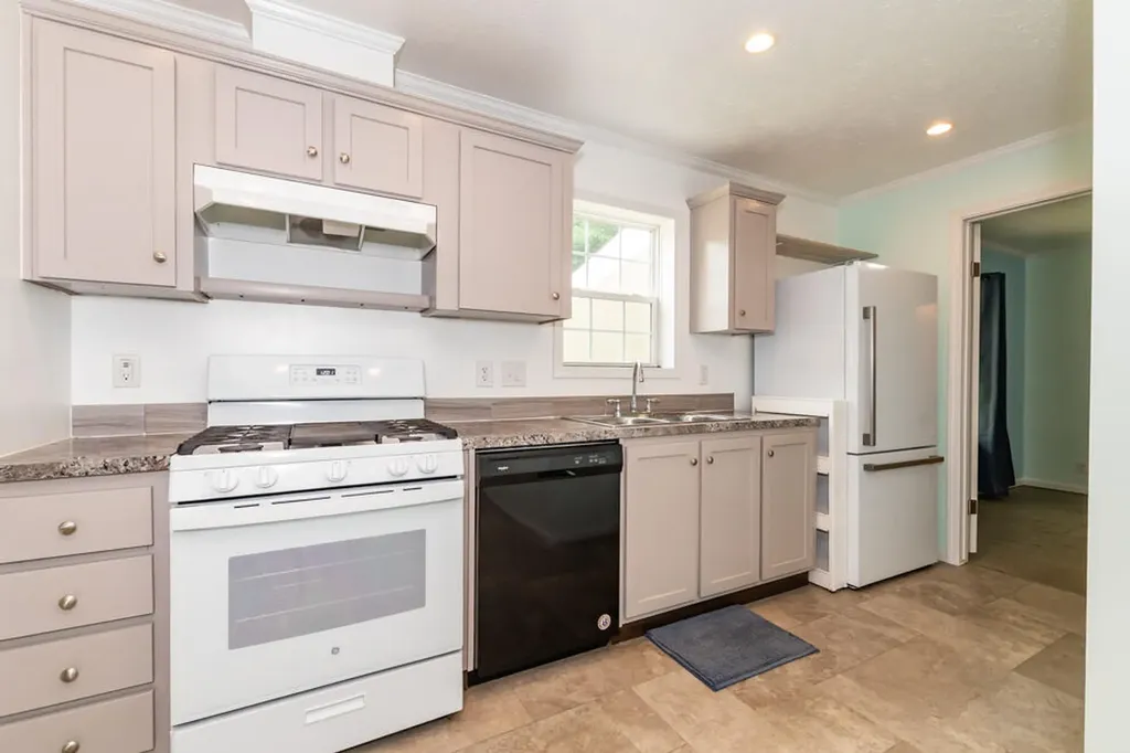 1403 Miss Ellie Drive Oshtemo Charter Township MI 49009