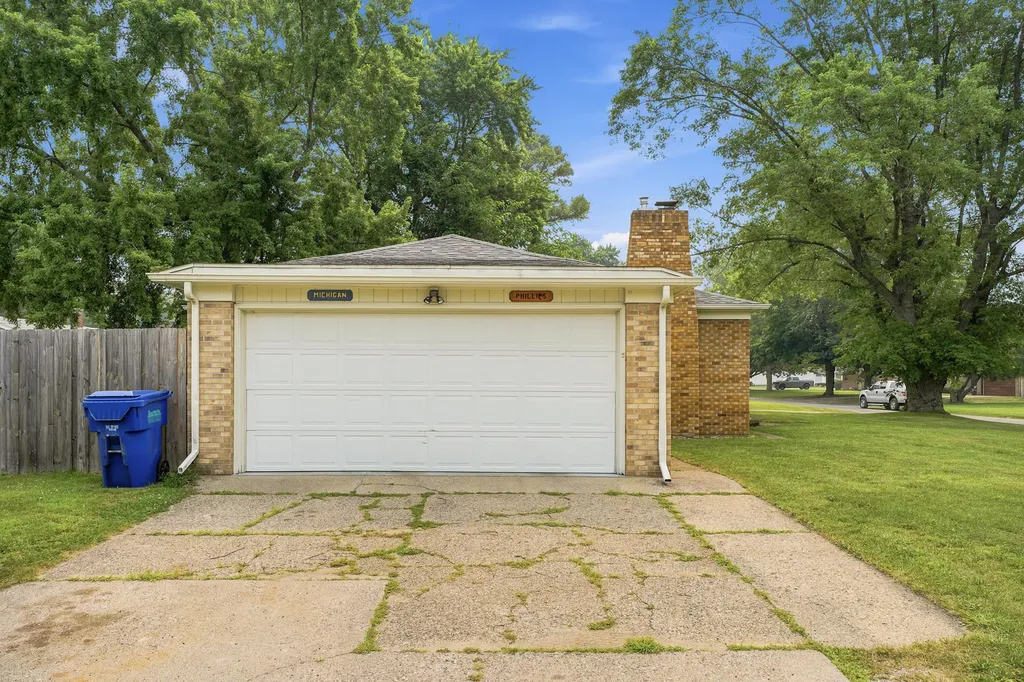 179 Clardelle Avenue Benton Charter Township MI 49022