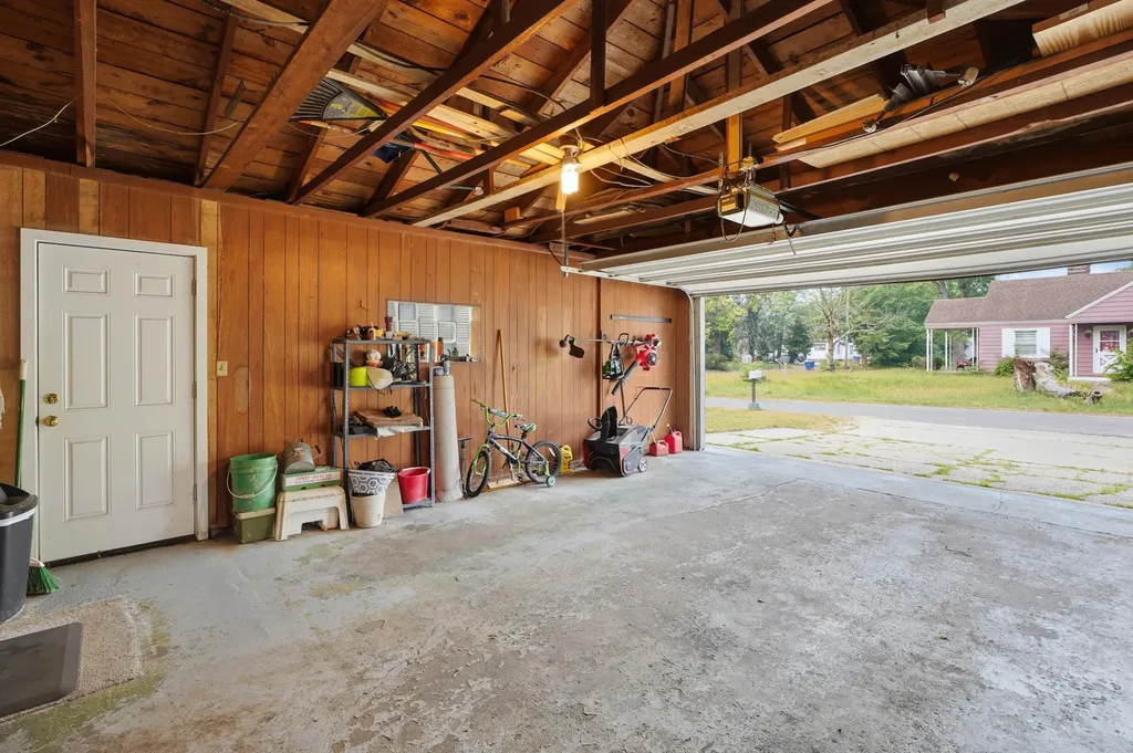 179 Clardelle Avenue Benton Charter Township MI 49022