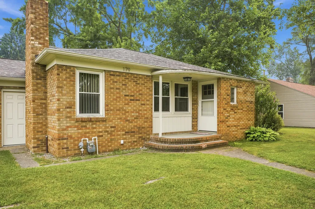 179 Clardelle Avenue Benton Charter Township MI 49022