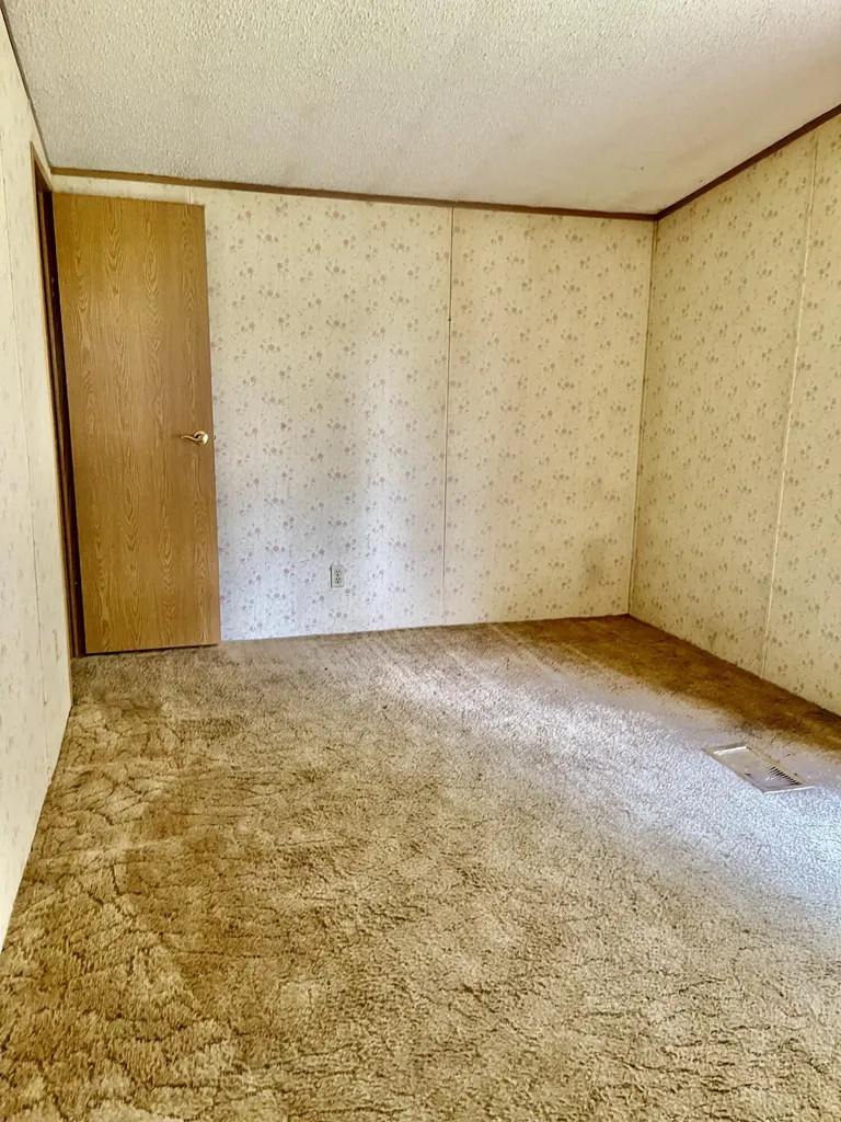 13830 Riverside Drive Constantine Township MI 49042