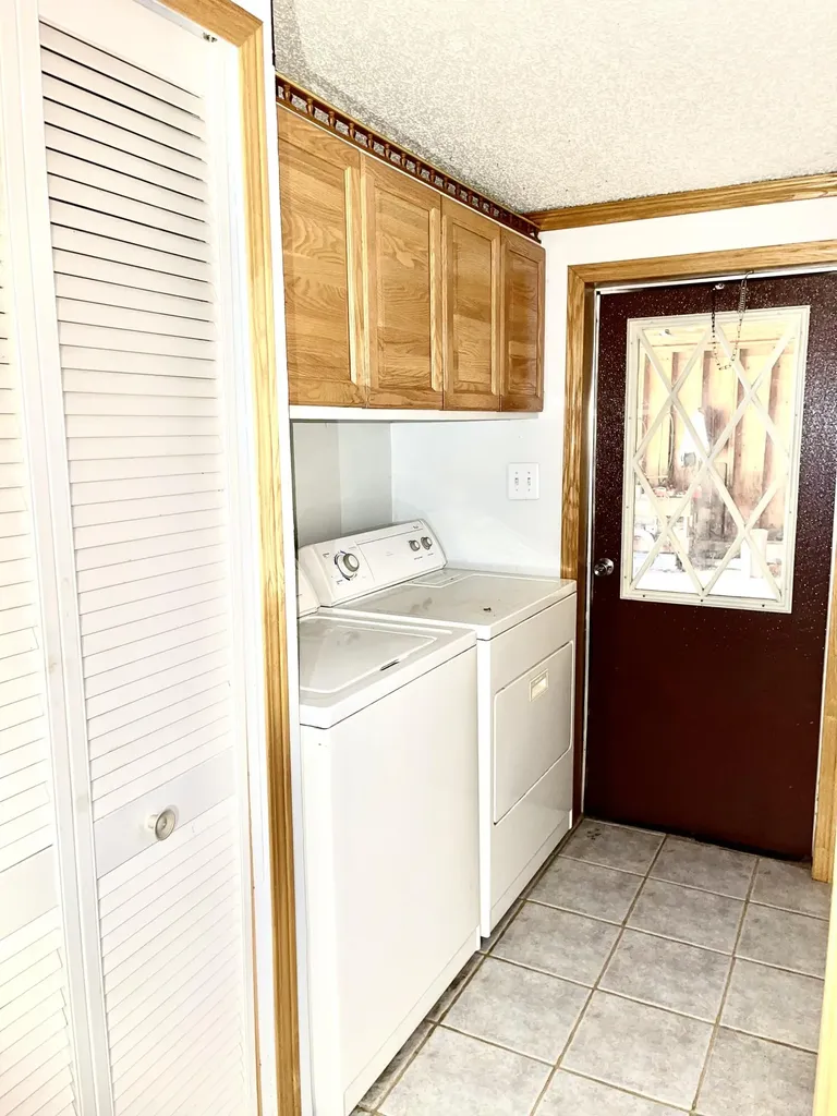 13830 Riverside Drive Constantine Township MI 49042