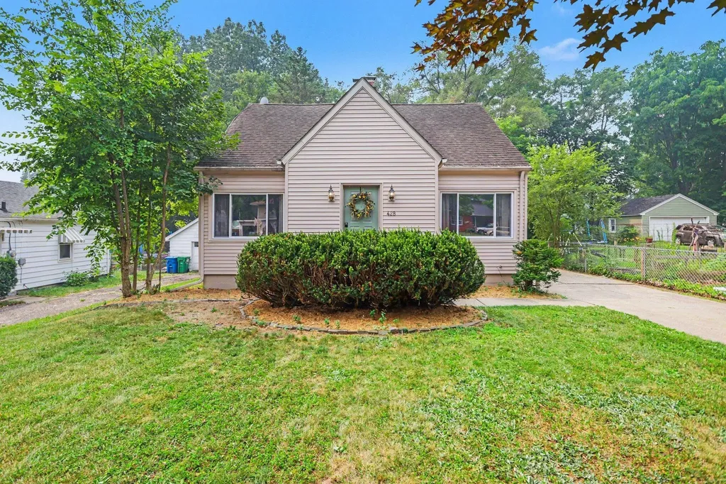 428 Pleasantview Drive Battle Creek City MI 49017