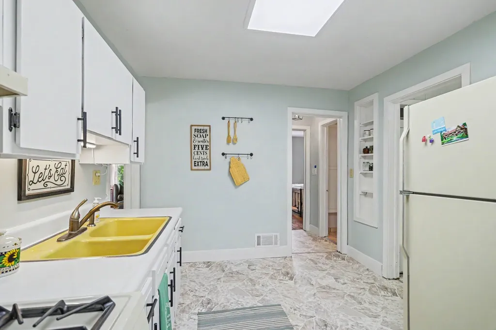 428 Pleasantview Drive Battle Creek City MI 49017