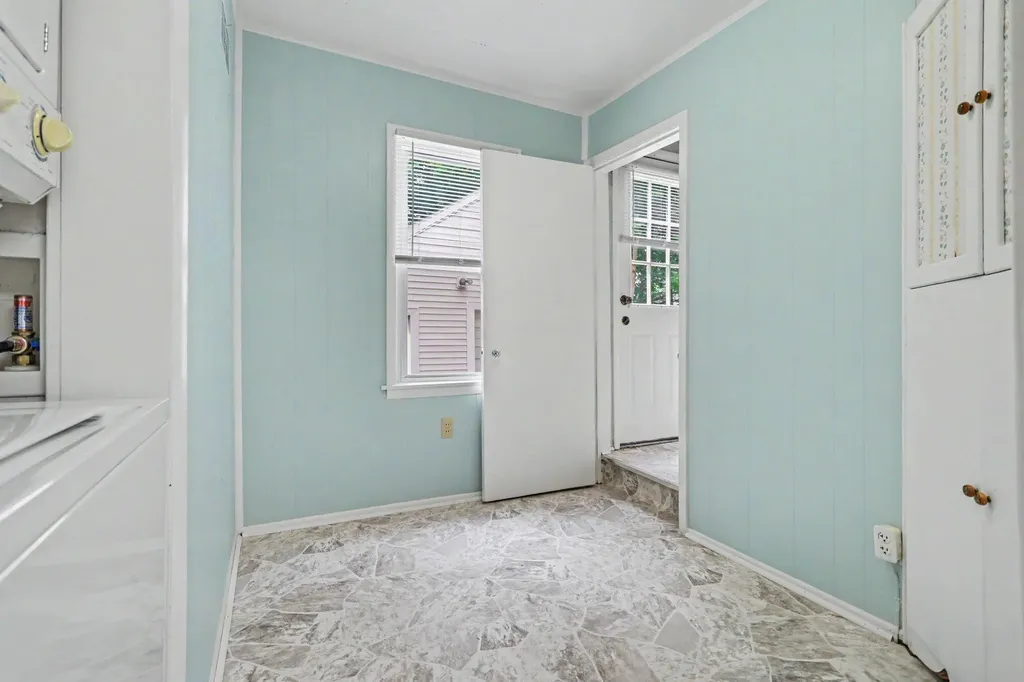 428 Pleasantview Drive Battle Creek City MI 49017