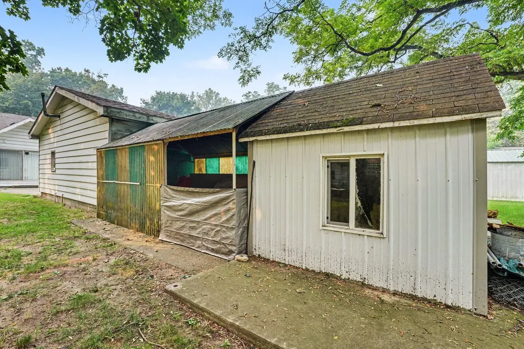 236 Cora Street Allegan City MI 49010