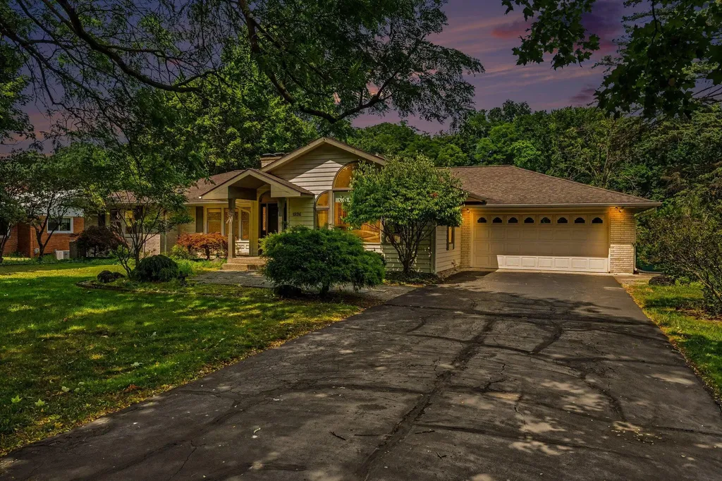 1926 Greenbriar Drive Portage City MI 49024