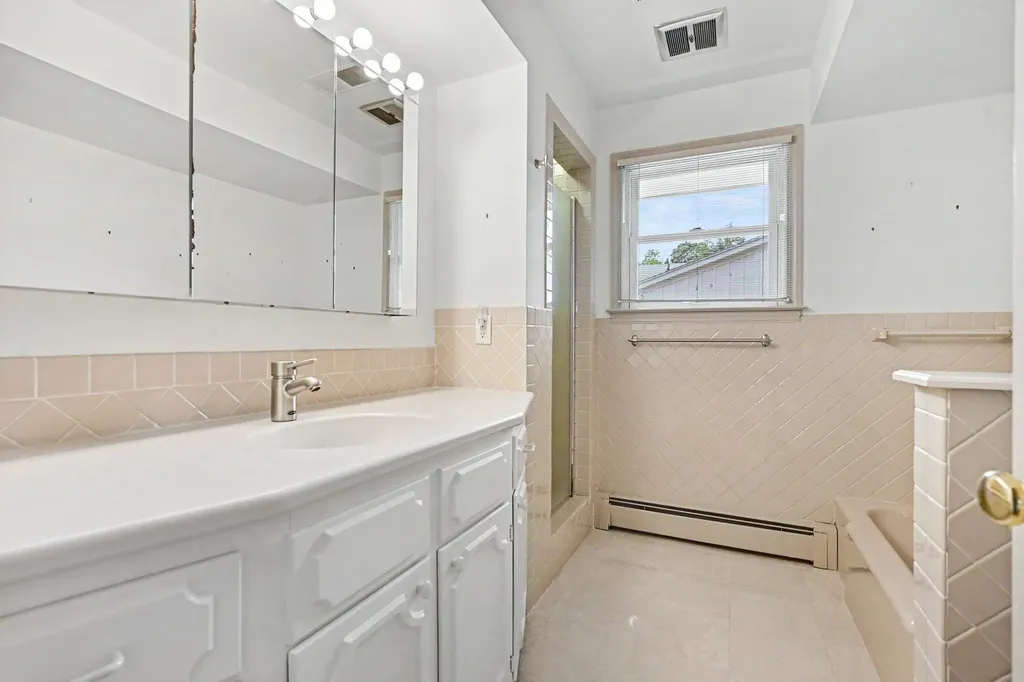 1926 Greenbriar Drive Portage City MI 49024