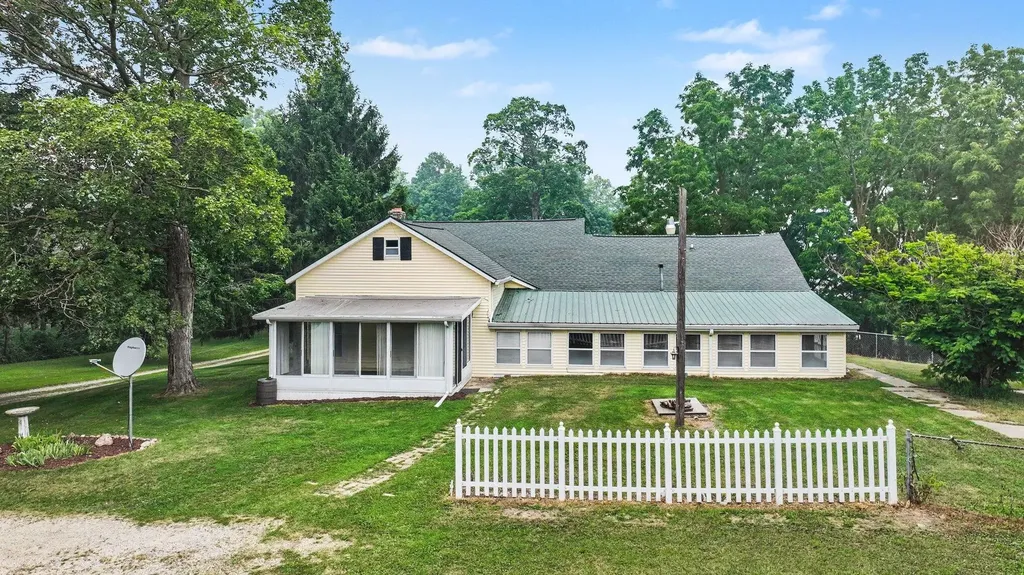1268 117th Avenue Watson Township MI 49070